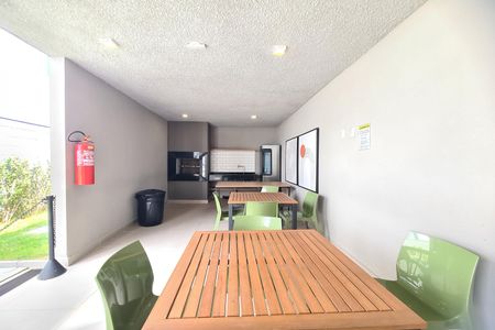Apartamento à venda com 38m², 2 quartos e sem vagaÁrea comum - Churrasqueira