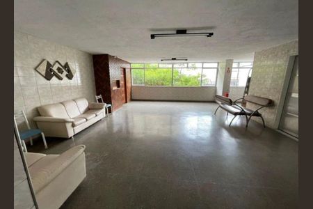 Apartamento para alugar com 67m², 2 quartos e 1 vagaHall