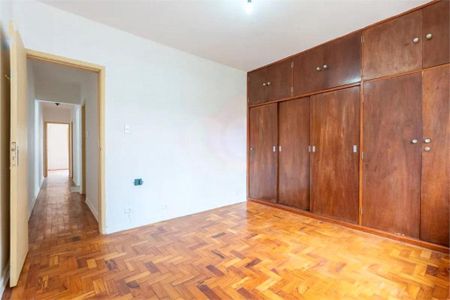 Casa à venda com 3 quartos, 175m² em Santo Amaro, São Paulo