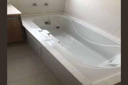 Apartamento à venda com 250m², 4 quartos e 4 vagas