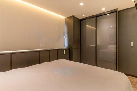 Apartamento à venda com 61m², 1 quarto e 1 vaga