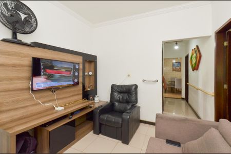 Casa à venda com 433m², 3 quartos e sem vaga Casa à venda com 433m², 3 quartos e sem vagaSala de Estar