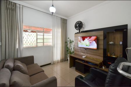 Casa à venda com 433m², 3 quartos e sem vaga Casa à venda com 433m², 3 quartos e sem vagaSala de Estar