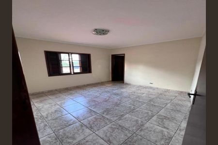 Casa à venda com 3 quartos, 320m² em Vila Mazzei, São Paulo