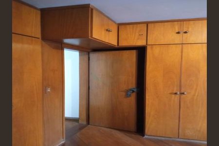 Casa à venda com 200m², 3 quartos e 3 vagas