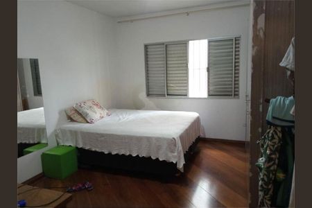 Casa à venda com 200m², 3 quartos e 3 vagas