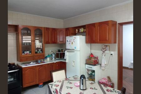 Casa à venda com 200m², 3 quartos e 3 vagas