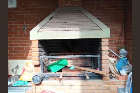 Casa à venda com 200m², 3 quartos e 3 vagas