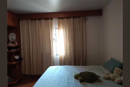 Casa à venda com 200m², 3 quartos e 3 vagas