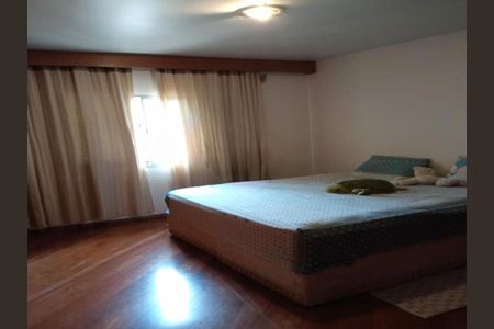 Casa à venda com 200m², 3 quartos e 3 vagas