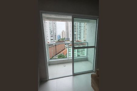 Apartamento para alugar com 68m², 2 quartos e 1 vagaVaranda