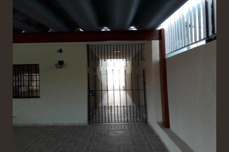 Casa à venda com 109m², 2 quartos e 2 vagas