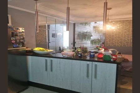 Casa à venda com 300m², 3 quartos e 4 vagas