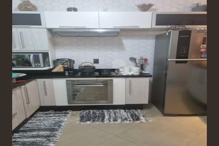 Casa à venda com 300m², 3 quartos e 4 vagas