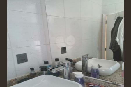Casa à venda com 300m², 3 quartos e 4 vagas