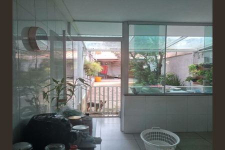Casa à venda com 300m², 3 quartos e 4 vagas