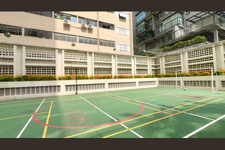 Studio para alugar com 37m², 1 quarto e 1 vagaQuadra