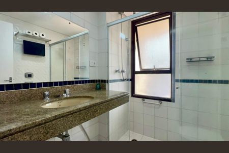 Banheiro de kitnet/studio para alugar com 1 quarto, 37m² em Jardim Paulista, São Paulo