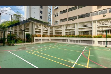 Studio para alugar com 37m², 1 quarto e 1 vagaQuadra