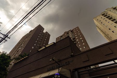 Apartamento para alugar com 57m², 3 quartos e sem vaga