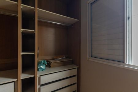 Apartamento para alugar com 57m², 3 quartos e sem vaga