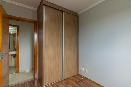 Apartamento para alugar com 57m², 3 quartos e sem vaga