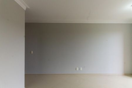 Apartamento para alugar com 57m², 3 quartos e sem vaga