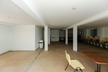 Apartamento para alugar com 52m², 2 quartos e 1 vaga Apartamento para alugar com 52m², 2 quartos e 1 vagaÁrea comum - Salão de festas