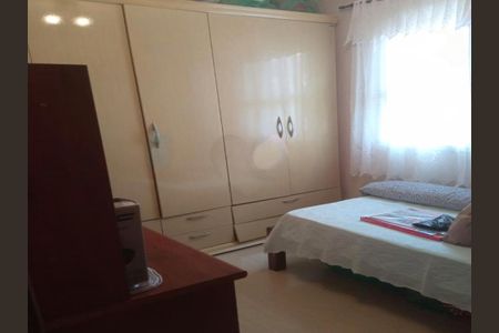 Casa à venda com 146m², 3 quartos e 2 vagas