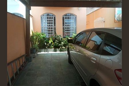 Casa à venda com 146m², 3 quartos e 2 vagas