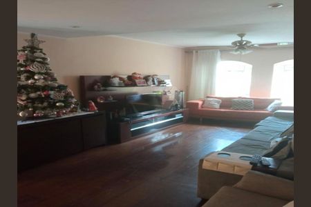 Casa à venda com 146m², 3 quartos e 2 vagas
