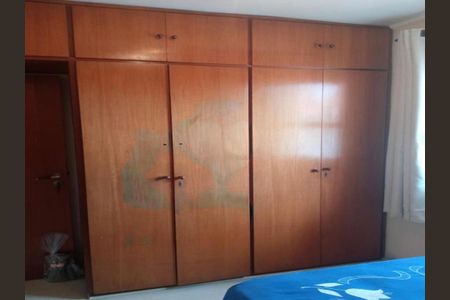 Casa à venda com 3 quartos, 146m² em Vila Mira, São Paulo