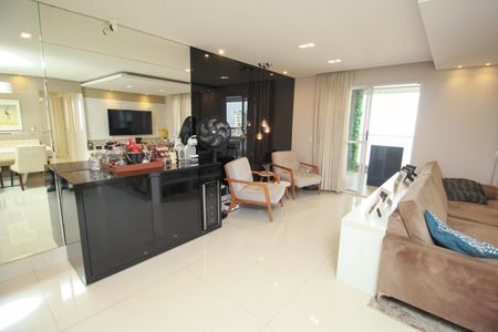 Apartamento à venda com 115m², 3 quartos e 2 vagassala