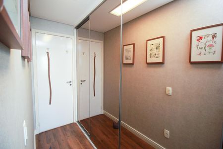 Apartamento à venda com 115m², 3 quartos e 2 vagasCloset da suíte