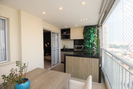 Apartamento à venda com 115m², 3 quartos e 2 vagasVaranda gourmet