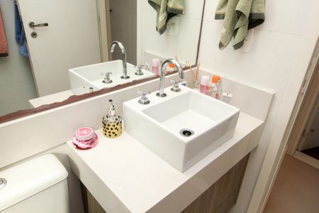 Apartamento à venda com 115m², 3 quartos e 2 vagasBanheiro da Suíte