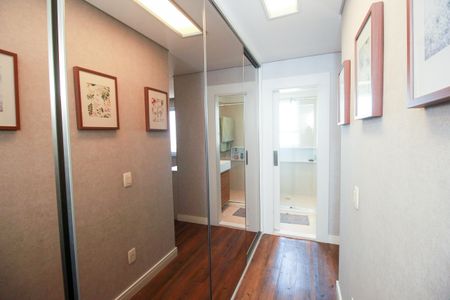 Apartamento à venda com 115m², 3 quartos e 2 vagasCloset da suíte