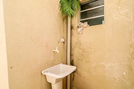 Casa à venda com 129m², 3 quartos e sem vagaCasa 01