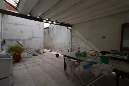 Casa à venda com 170m², 4 quartos e 3 vagasQuintal