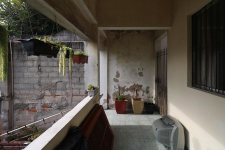 Casa à venda com 170m², 4 quartos e 3 vagasVaranda