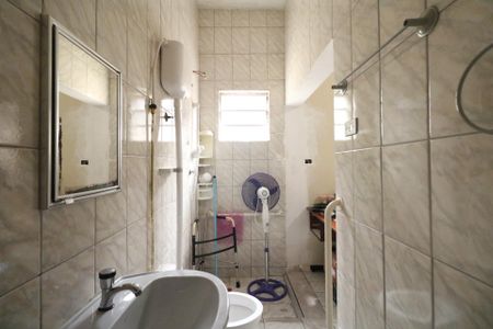 Casa à venda com 170m², 4 quartos e 3 vagasBanheiro da Suíte 1