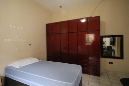 Casa à venda com 170m², 4 quartos e 3 vagasSuíte 1