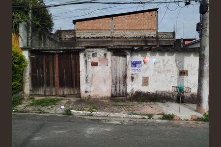 Casa à venda com 170m², 4 quartos e 3 vagasFachada