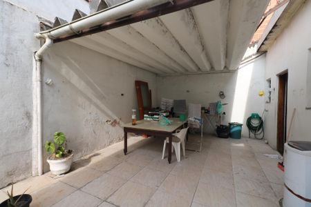 Casa à venda com 170m², 4 quartos e 3 vagasQuintal