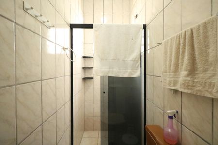 Casa à venda com 170m², 4 quartos e 3 vagasBanheiro da Suíte 2