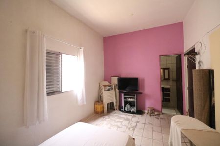 Casa à venda com 170m², 4 quartos e 3 vagasSuíte 2