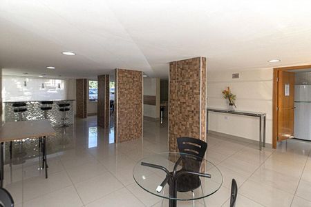 Apartamento à venda com 55m², 2 quartos e 1 vagaSalão de Festas 2