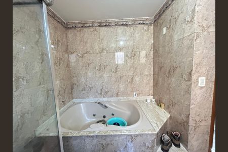 Casa à venda com 210m², 3 quartos e sem vagaBanheiro Social