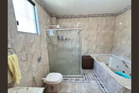 Casa à venda com 210m², 3 quartos e sem vagaBanheiro Social