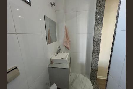 Casa à venda com 210m², 3 quartos e sem vagaBanheiro da Suíte